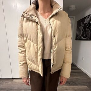 BB Dakota Puffer Jacket Size Small